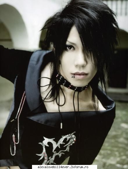 the gazette aoinume suguru data nasterii: 20.01.1979 menthol hobby:sa urechea dreapta buza urechea