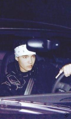 tokio hotel new look!!! mie una imi place cuafura lui bill..... stiu dar pare e....ok &nbsp;