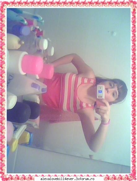 sunt eo, sunt eo....s-au sunt eo:)) minunati raftul baii
