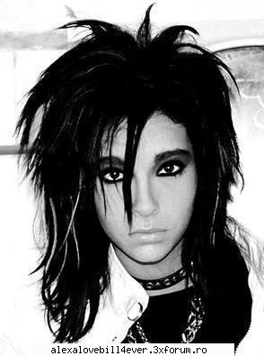*~* just vampires life *~* bill: fratele lui tom intalnito leez emma timp prin padure vor atacatzi