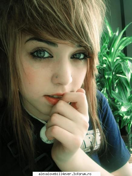 American Dream ( A D ) - Leezy : o tipa super de treaba printre - * A R H I V A ~ F A N  ~ F I C T I O N   *