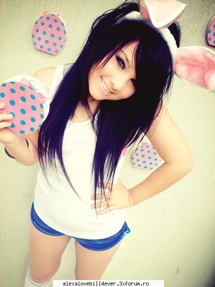 Brookelle Bones - CrAzZy G!rL - * E M O   *