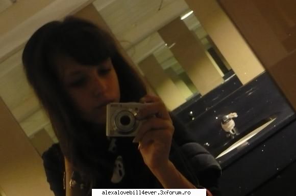ExXxtraterestruUu - daa T___T ia uite`te ce am gasit in pc`u lu mama - * P I C T U R E S  ~ W I T H ~ U S *