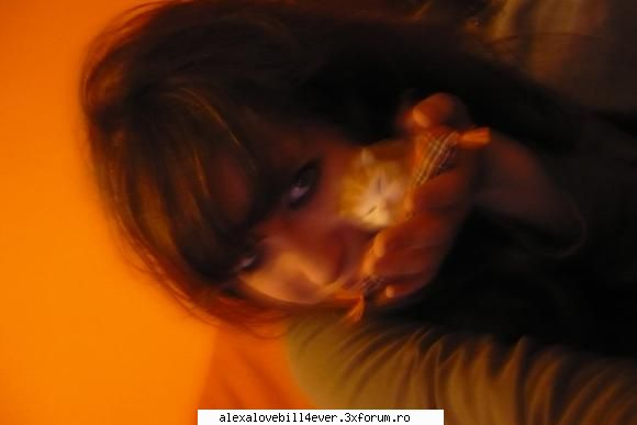 ExXxtraterestruUu - Pozeee nooooi ;;-) - * P I C T U R E S  ~ W I T H ~ U S *