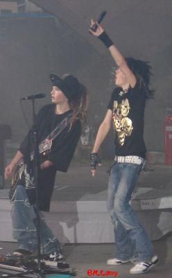 Have fun with bill!!!! - Tom! Extratereshtri! -C? Unde? - * B I L L ~ K A U L I T Z *