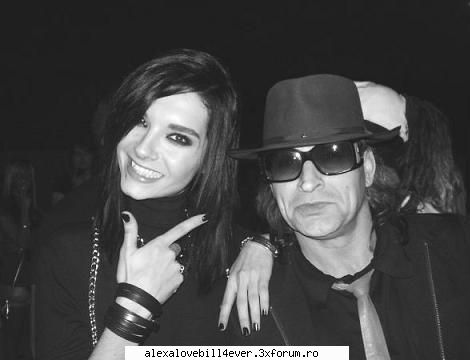 Have fun with bill!!!! - B: deci.. cn ma rog e domnu boshorog de langa mn? - * B I L L ~ K A U L I T Z *
