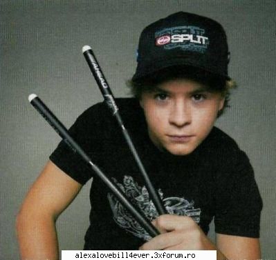 Have fun with gustav - GU betele astea?Daca ma enervezi iti bag unu in - * G U S T A V  ~ S C H A F E R  *