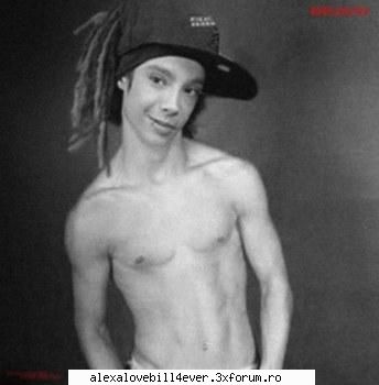 Have fun with tom!!! - bueyyyyyyy dc matzi dezbracat bueyyyyyyyy mie - * T O M ~ K A U L I T Z  *