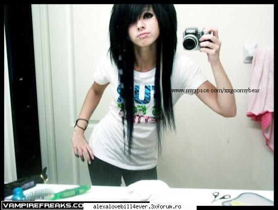 Izzi Murder - a very sweet girl!!!!:*:* - * E M O   *