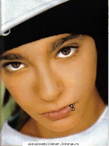 *~* Just Vampires Life *~* - Tom : fratele geaman a lui Bill - * A R H I V A ~ F A N  ~ F I C T I O N   *