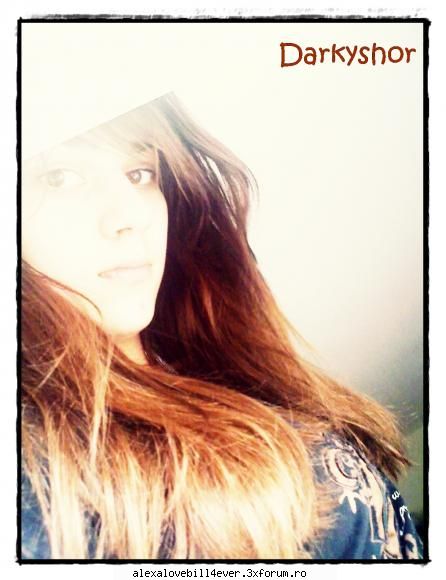 Just me - CrAzZy G!rL - * P I C T U R E S  ~ W I T H ~ U S *