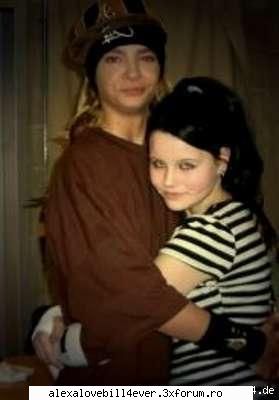 L&H - Robe:">srry:">waw=))interesant=))y yo is y stau - * A R H I V A ~ F A N  ~ F I C T I O N   *