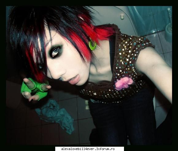 Mai rau ca rasismul.. - deci pers.. jacky(jk) se vede ca incep - * A R H I V A ~ F A N  ~ F I C T I O N   *