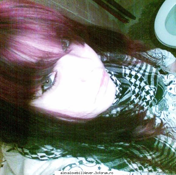 Miha* - Mda... niste poze una de azi ce face fardul din om - * P I C T U R E S  ~ W I T H ~ U S *