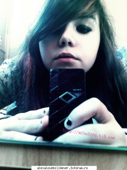 Miha* - nu's chiar asa d tare :)) - * P I C T U R E S  ~ W I T H ~ U S *