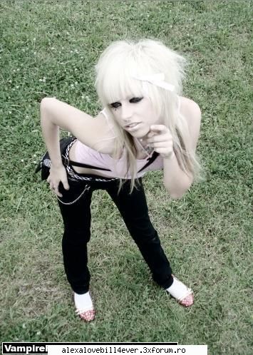 Misty - Buua Mihaa - * E M O   *