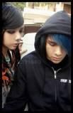 Sar Bennett - oare cn o fi baiatul?:> - * E M O   *
