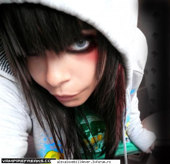 Serichu Zombie - vampire_lover - * E M O   *