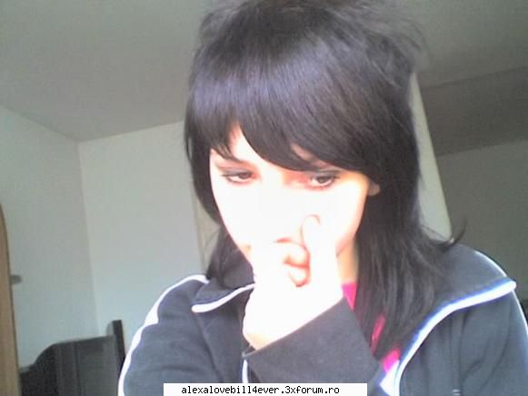 This Is ME!!! (>.<)) - )):)):))))):):):)))))))) k - * P I C T U R E S  ~ W I T H ~ U S *