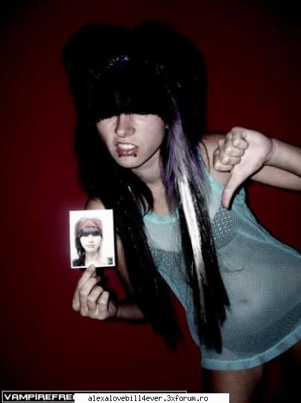 WWWWikii - vampire_lover - * E M O   *
