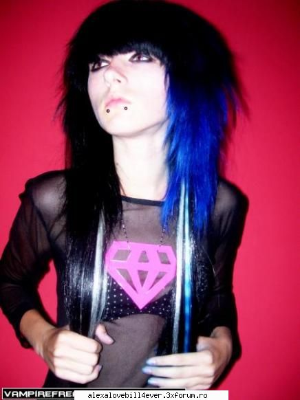 WWWWikii - vampire_lover - * E M O   *