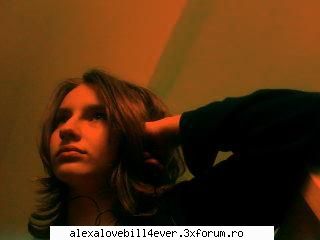 a girl:) - ok;) ehhh..e km nasoala - * P I C T U R E S  ~ W I T H ~ U S *