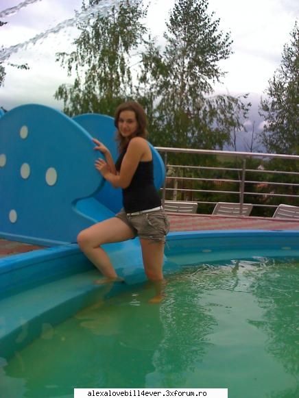 danyela-ela - in vacanta de vara - * P I C T U R E S  ~ W I T H ~ U S *