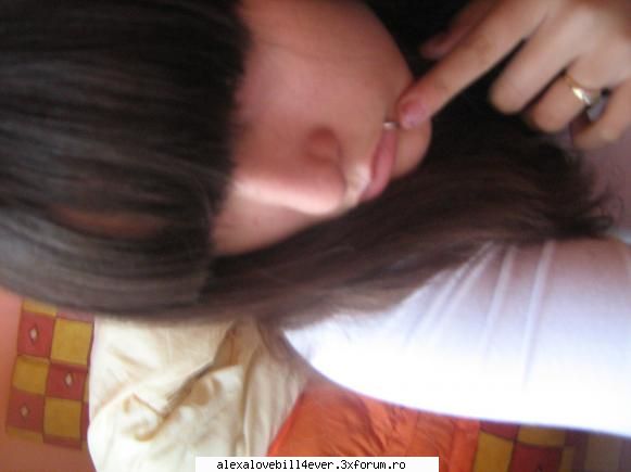 elisu^^ - app scz ca fac dublu post dar nu mai styu - * P I C T U R E S  ~ W I T H ~ U S *