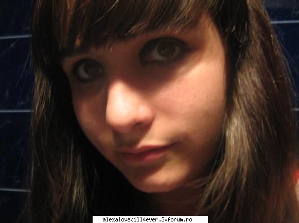 elisu^^ - da leez creionu tau :D da e chiar bun;) - * P I C T U R E S  ~ W I T H ~ U S *