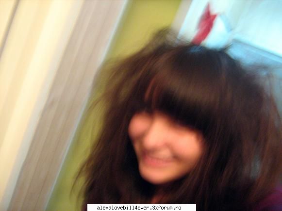 elisu^^ - oke sa nu va speriatzi:))) - * P I C T U R E S  ~ W I T H ~ U S *