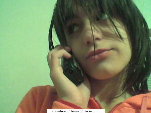 eu anytanyabillutza - poze mai noi cu mn :D asa arat acum - * P I C T U R E S  ~ W I T H ~ U S *