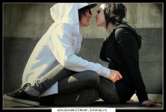 love is dead..but it's comme back... - aaaaa..y o poza cu ally - * A R H I V A ~ F A N  ~ F I C T I O N   *