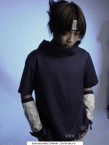 naruto - si mie imi palce sasuke!! parac seamana cu bill! - * A N I M E *