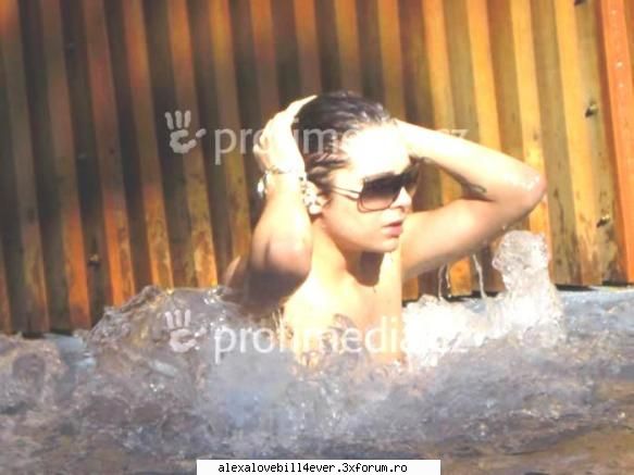 poze - well...am trait s aspun k bill mi se pare ca - *T O K I O ~ H O T E L  *