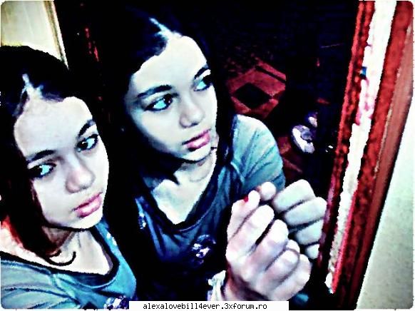 sa ne cunoastem - hello , ma cheama AnDrA , am 12 ani snt din - *  A R H I V A *