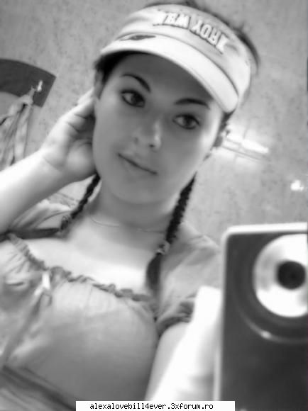 sa ne cunoastem - ink o poja q mn...:D - *  A R H I V A *