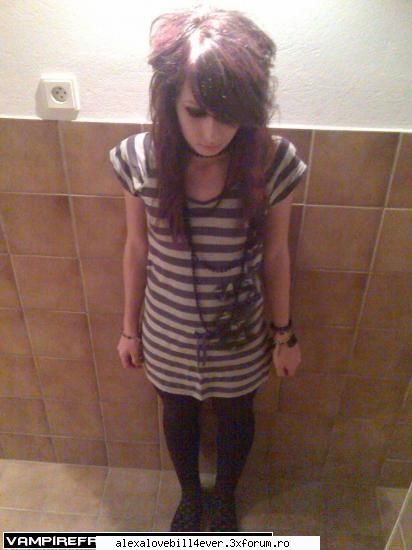sabeth91 - vampire_lover - * E M O   *