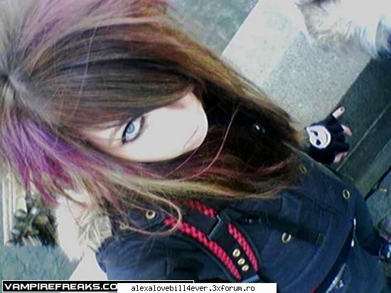 sabeth91 - vampire_lover - * E M O   *