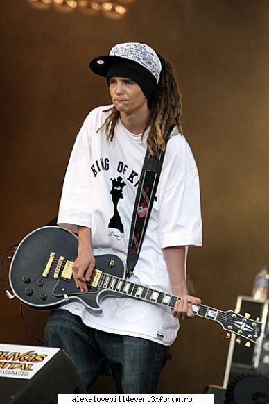 tomitza kaulitz - uitativa ce mutra face =) - * T O M ~ K A U L I T Z  *