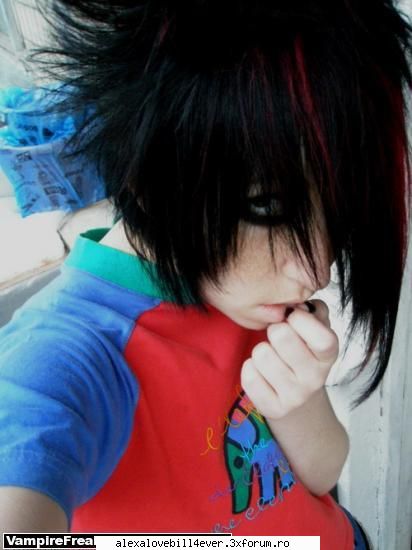 zach - Buua Mihaa - * E M O   *